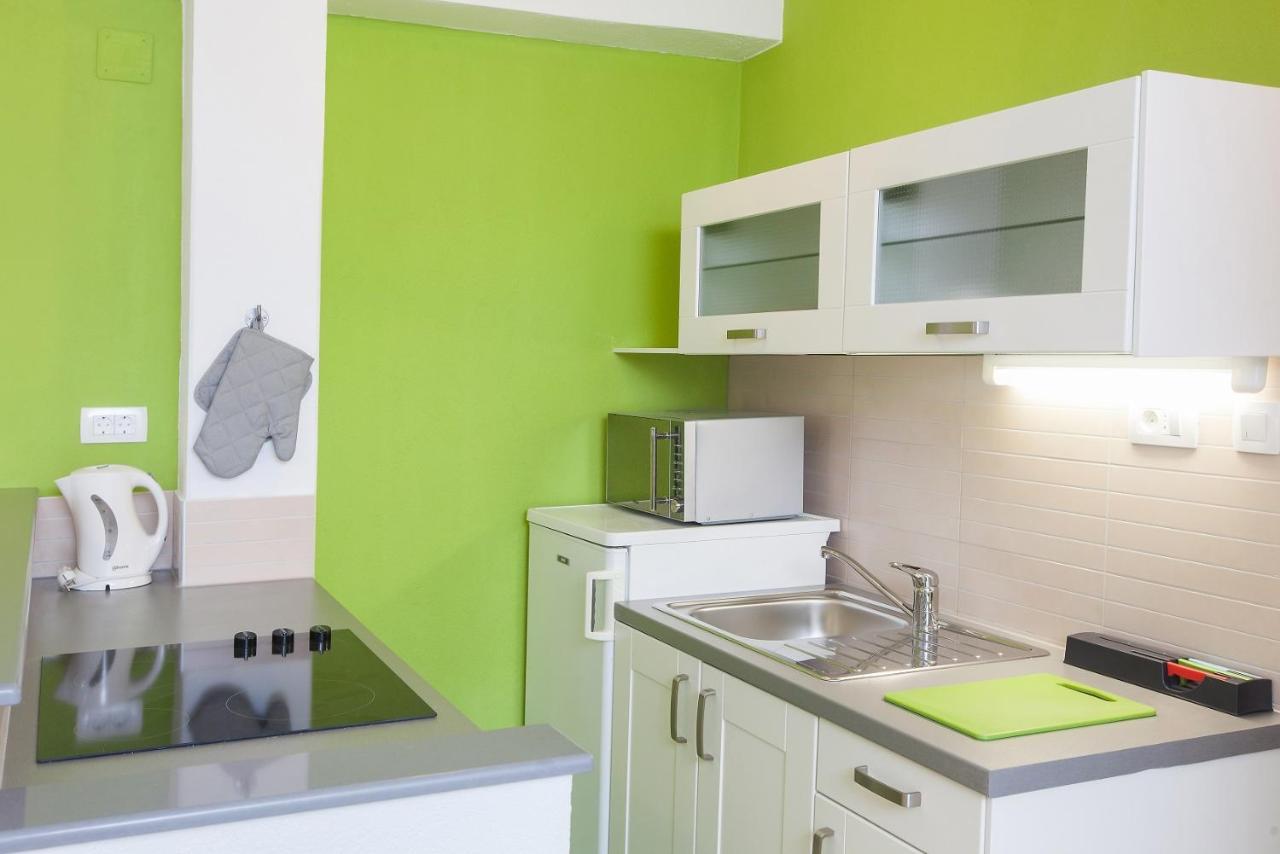 Vega Apartments Подгора Экстерьер фото